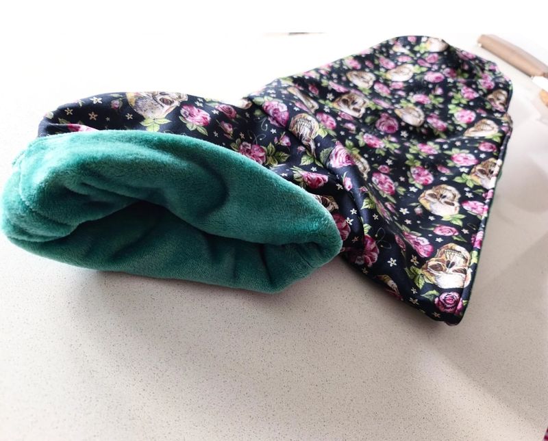 Capa calaveras y rosas (muy calentito)