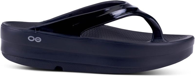 OOMEGA THONG - BLACK