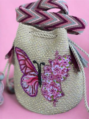 MOCHILAS CON APLIQUE