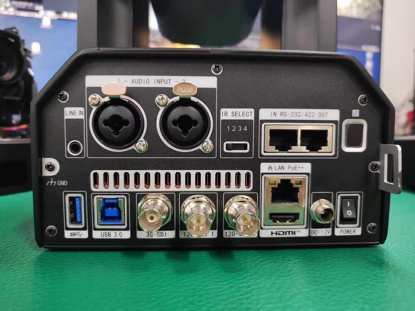 HDMI Interface	1 Line, HDMI：Version2.0
SDI Interface	1 Line, 3G-SDI
2 Line, 12G-SDI
USB Interface	1 Line, USB3.0, Type-A Socket
1 Line, UVC, Type-B Socket
Network Interface	1 Line, RJ45：1000M adaptive Ethernet port
Audio Interface	1 Line, Line In,3.5mm audio port
2 Line, AUDIO INPUT, XLR audio port
Serial Interface	1 Line, RS232 IN/OUT, up to 30 meters, VISCA/Pelco-D/Pelco-P protocol
1 Line, RS422, up to 1200 meters, VISCA/Pelco-D/Pelco-P protocol
Power Interface	IEC 60130-10 Type A
General Specifications
Tally Light	Support
Input Voltage	DC 12V
Input Current	Max.1.3A
Power Consumption	Max.15.6W
