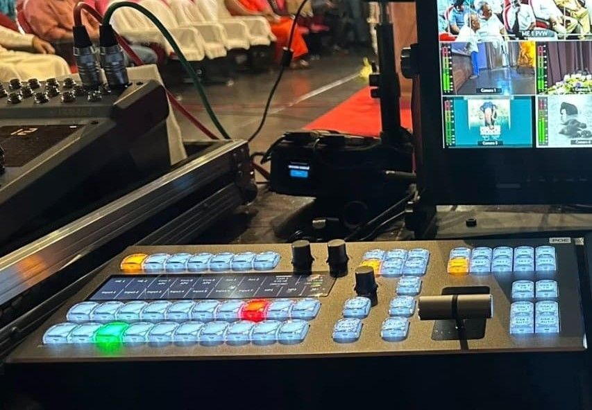 GAMECHANGER/CP-50B,for Atem,Vmix and OBS.