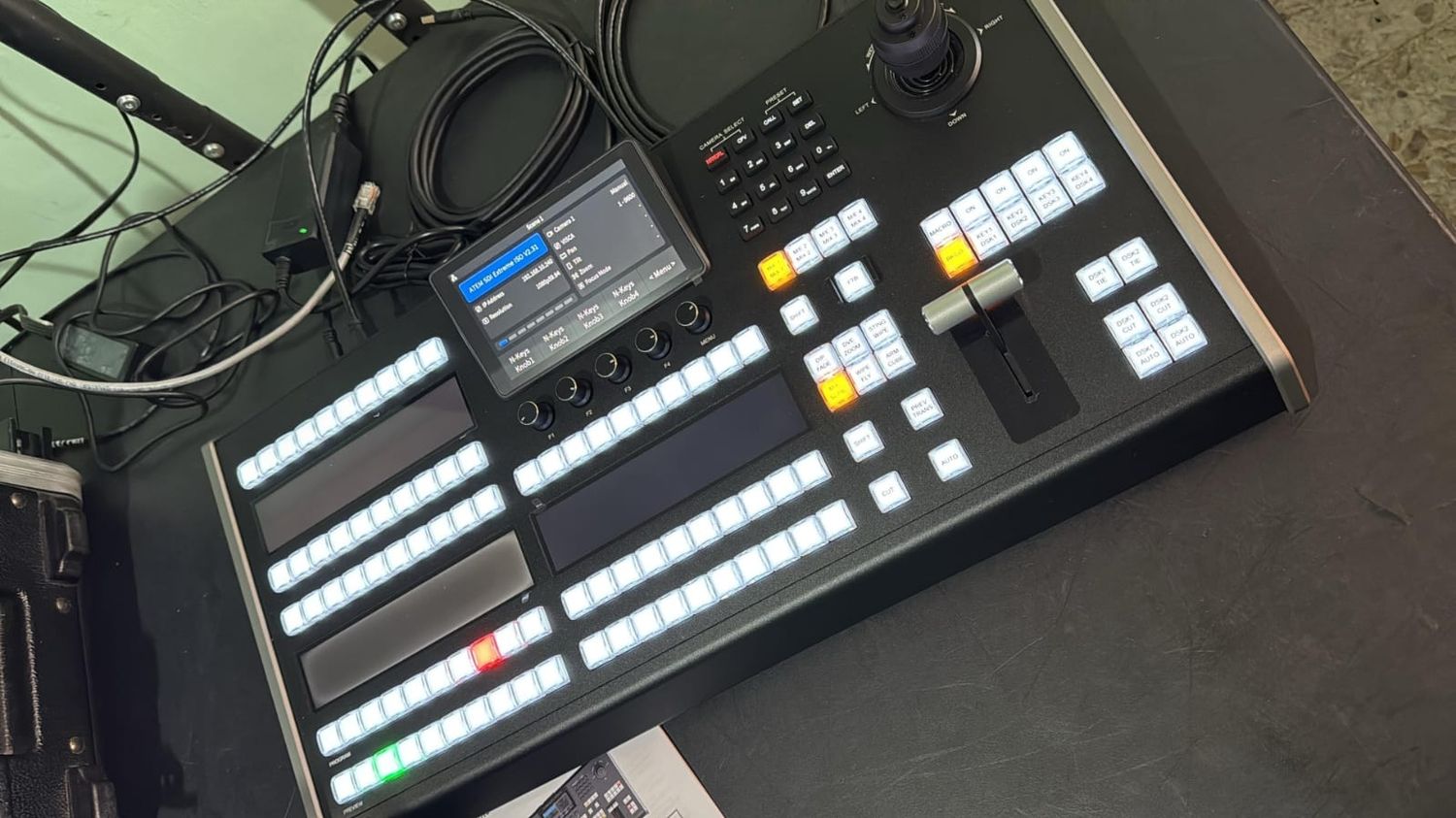 New Control Panel/CP-60BM/ DIVA//MIDI +Companion+Central Control Compatibility. New Control Panel/CP-60BM/ DIVA//MIDI +Companion+Central Control Compatibility.