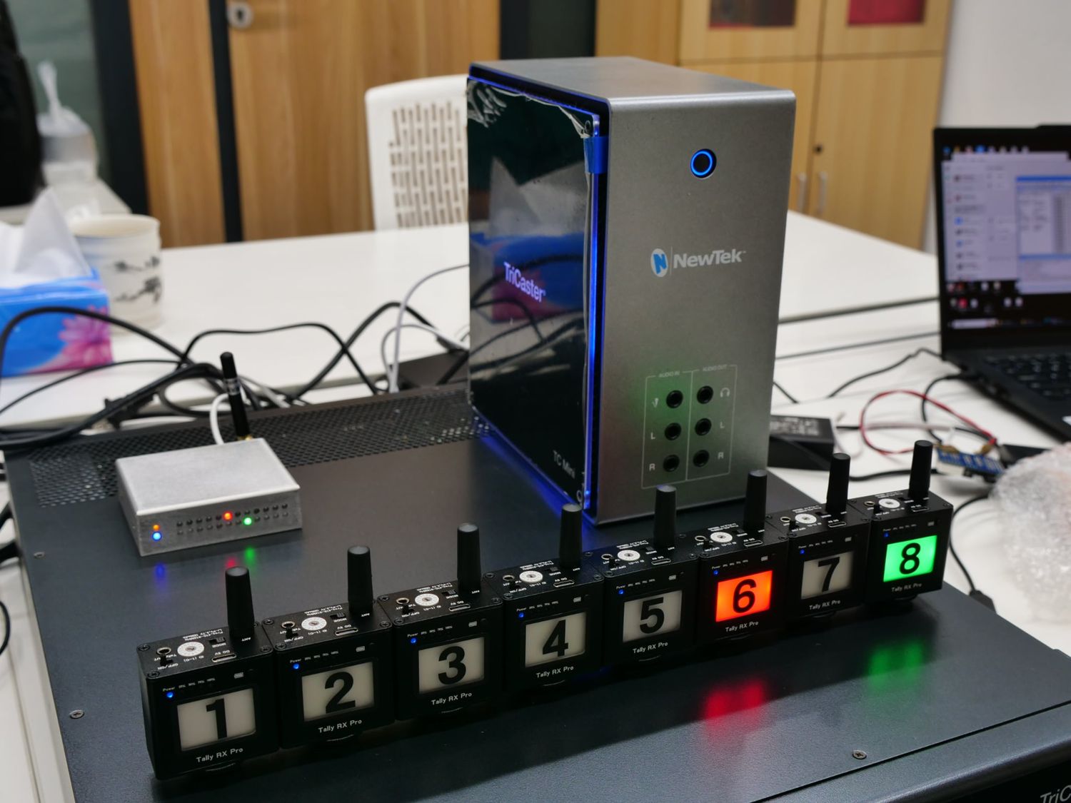 ​USB-4 TriCaster Wireless Tally