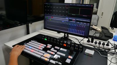 ​USB-4 TriCaster Wireless Tally