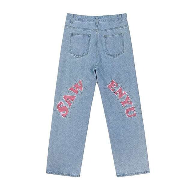 Men's hip-hop fashion right now favors baggy black jeans with embroidered letters, a straight leg silhouette, and a loose, baggy bottom.