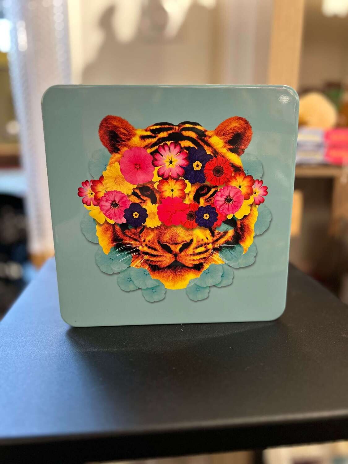 Boite carrée bleu ciel Fuchsia MASKTIGER