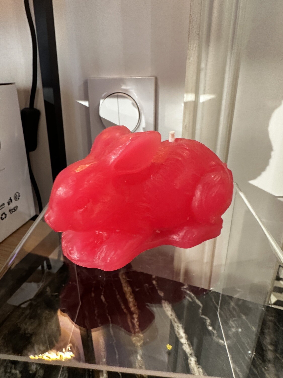 Lapin en cire Fuchsia