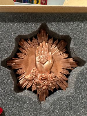 Ex-voto La Main de Marie Cuivre