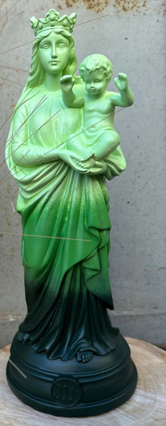 Statuette Bonne Mère Vert Tye &Dye