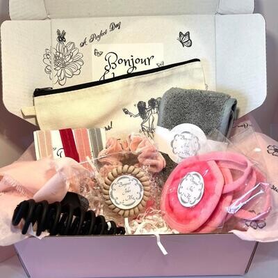 Bonjour Pretty Girl Box