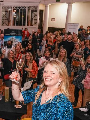 Bite Offer - Fizz Feast - 28 Nov 4-7pm  £50 a pair