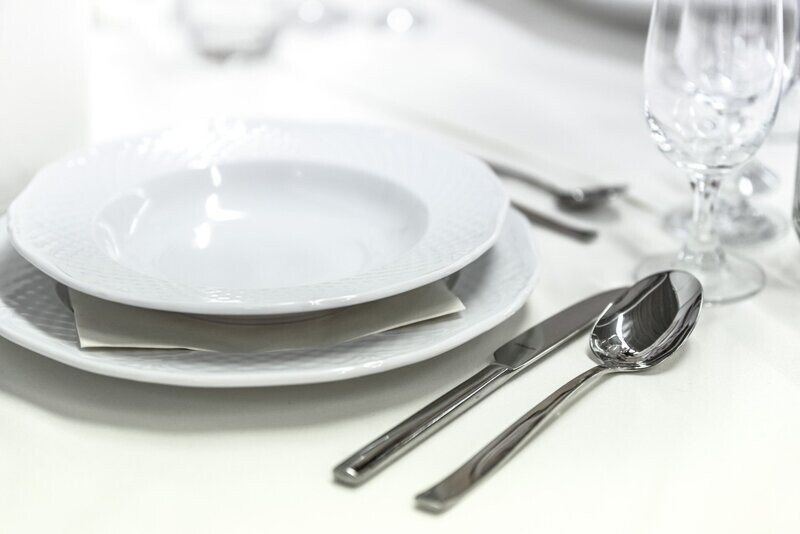 Plateware