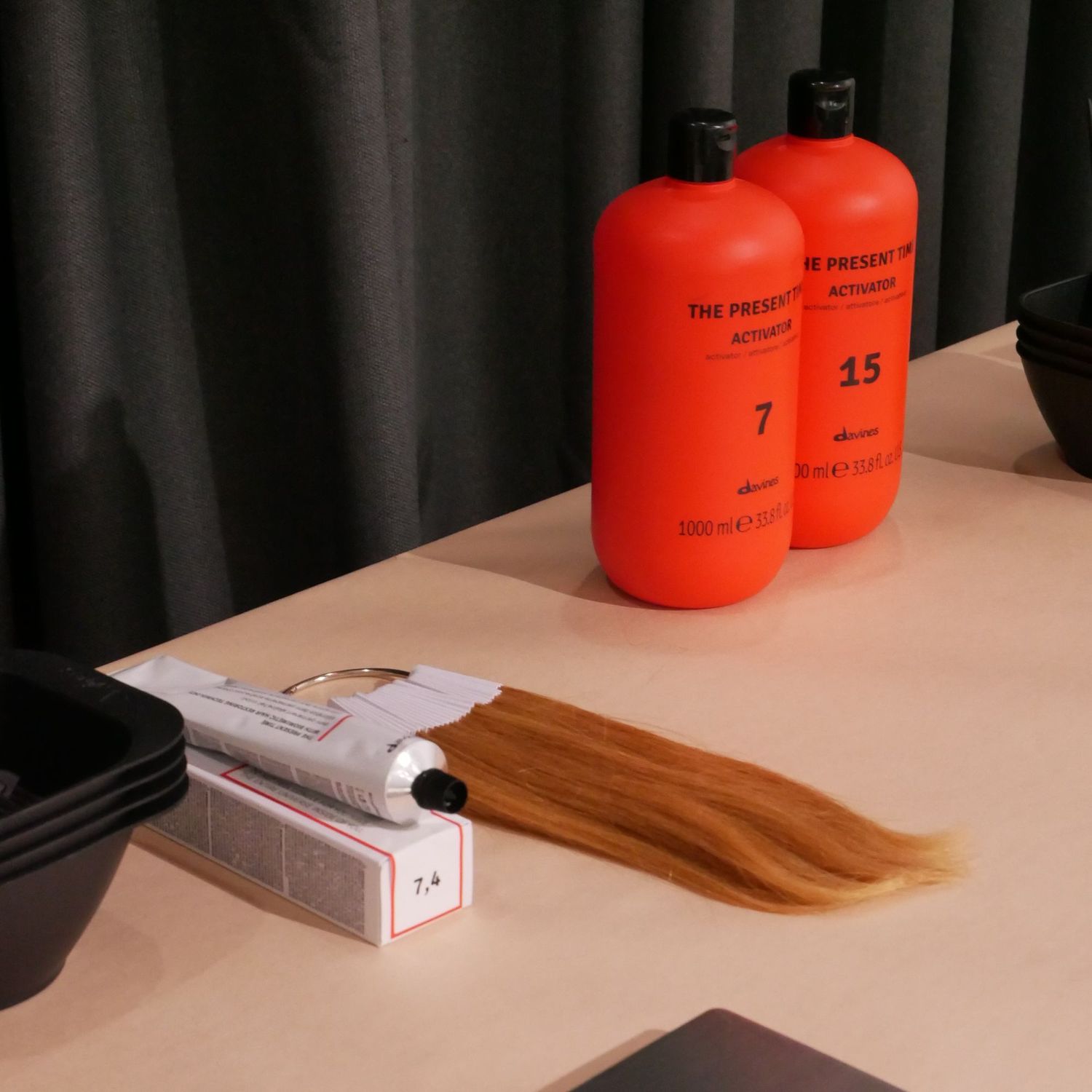 DAVINES Discover Color: Mask &amp; The Present Time - Monday, Apr. 20. 9am - 11am PRODUCT KNOWLEDGE