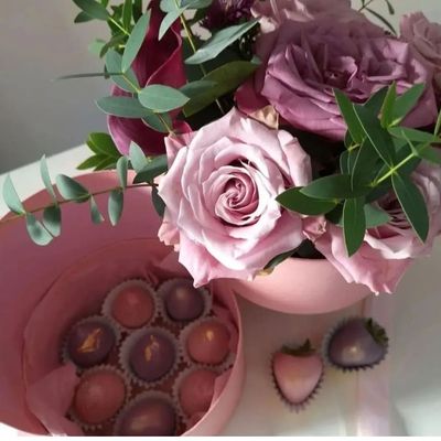 Berries &amp; Flowers
