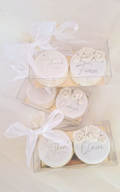 Bridal Chocolate Bites