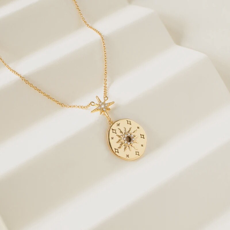 Solis Nova Gold Necklace