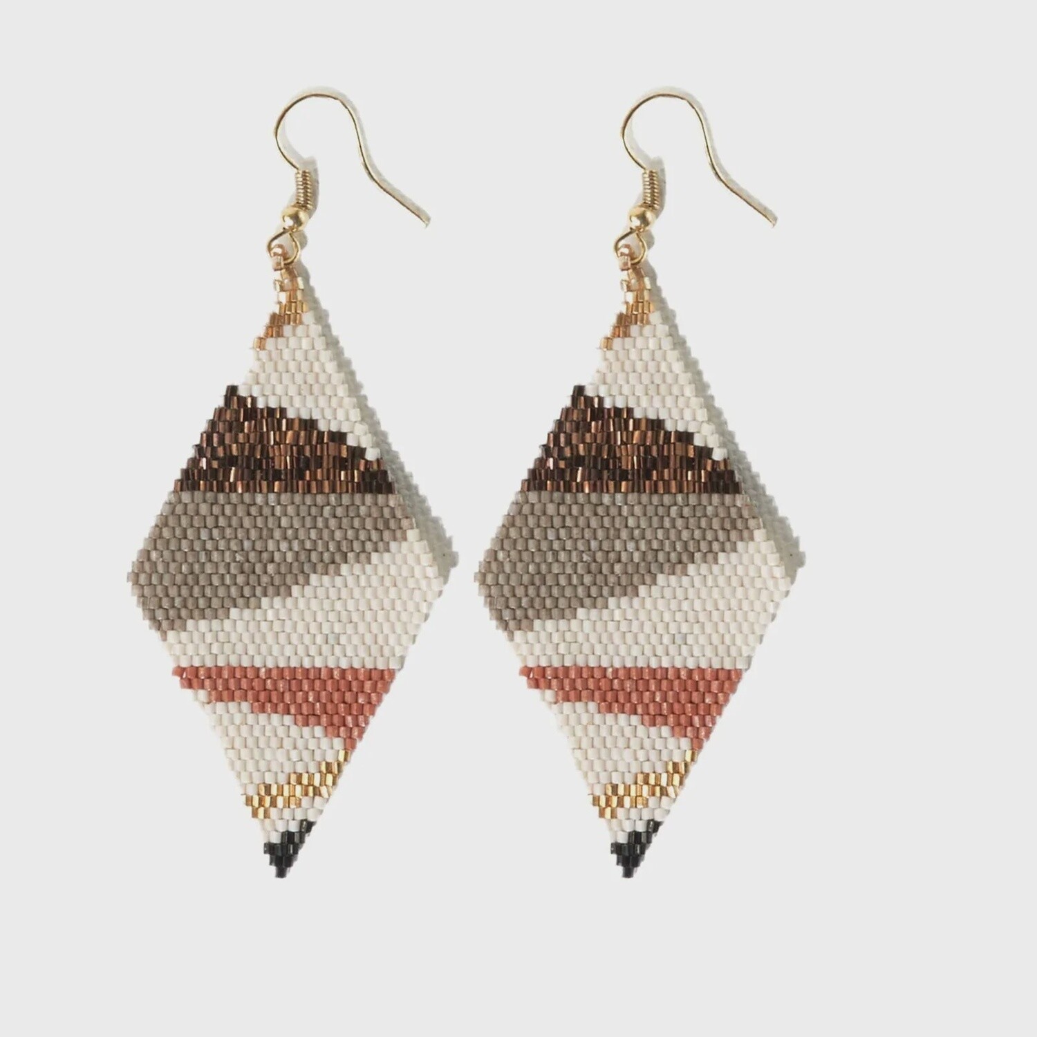 Ivory bronze grey side angles diamond earring