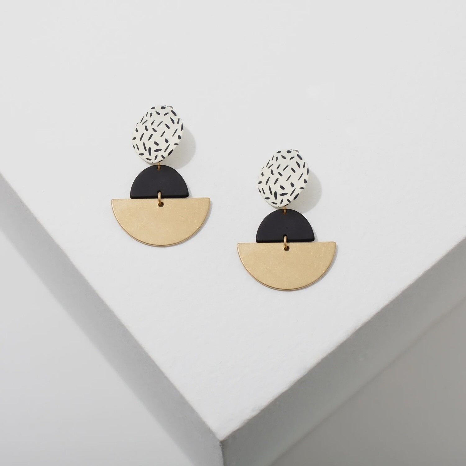 Kiki Earrings