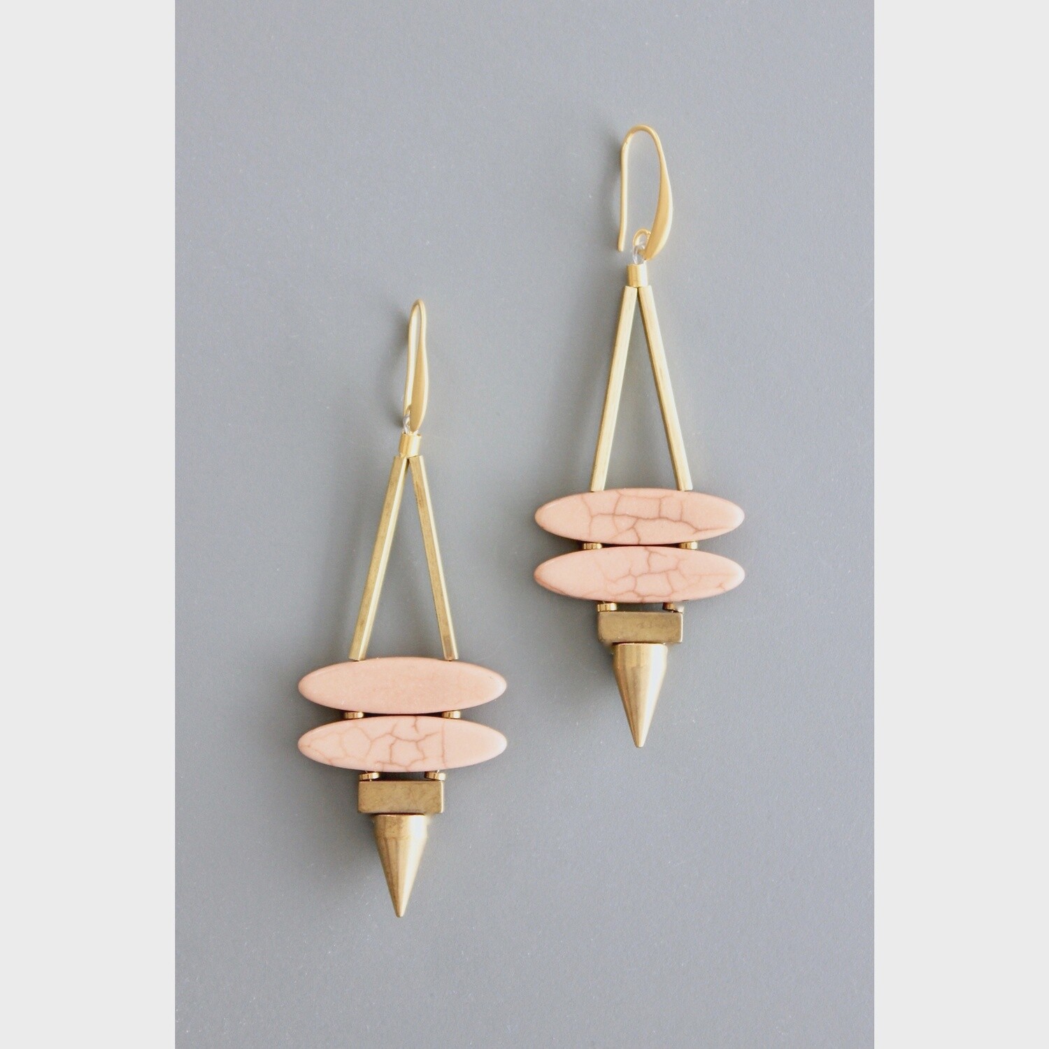 ATHE32 Magnesite earrings