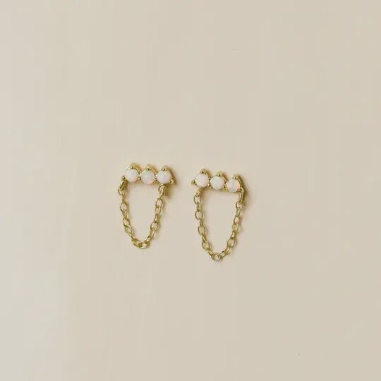 Stud- Opal Chain