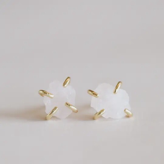 Druzy Prong Earring- White