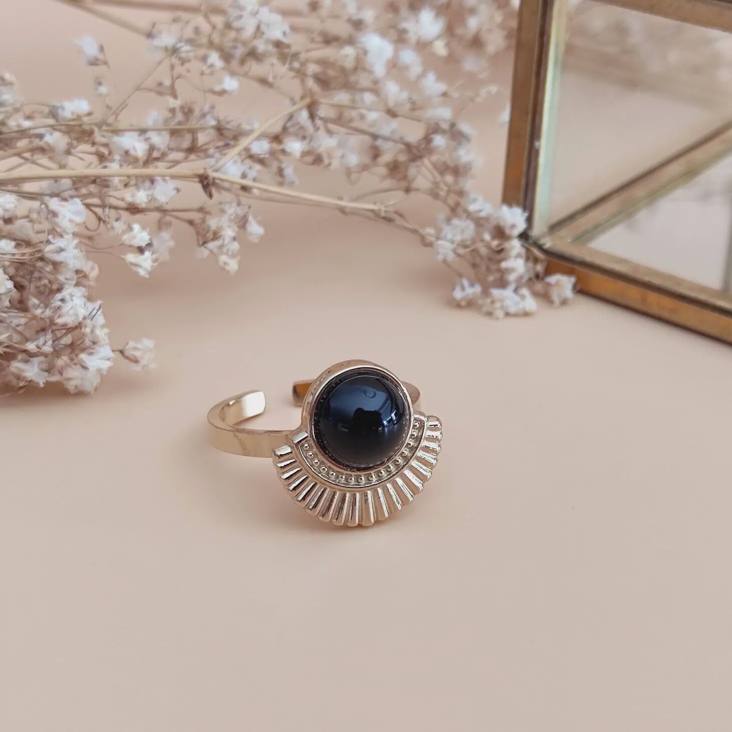 Heroic Black Agate semi-precious stone ring