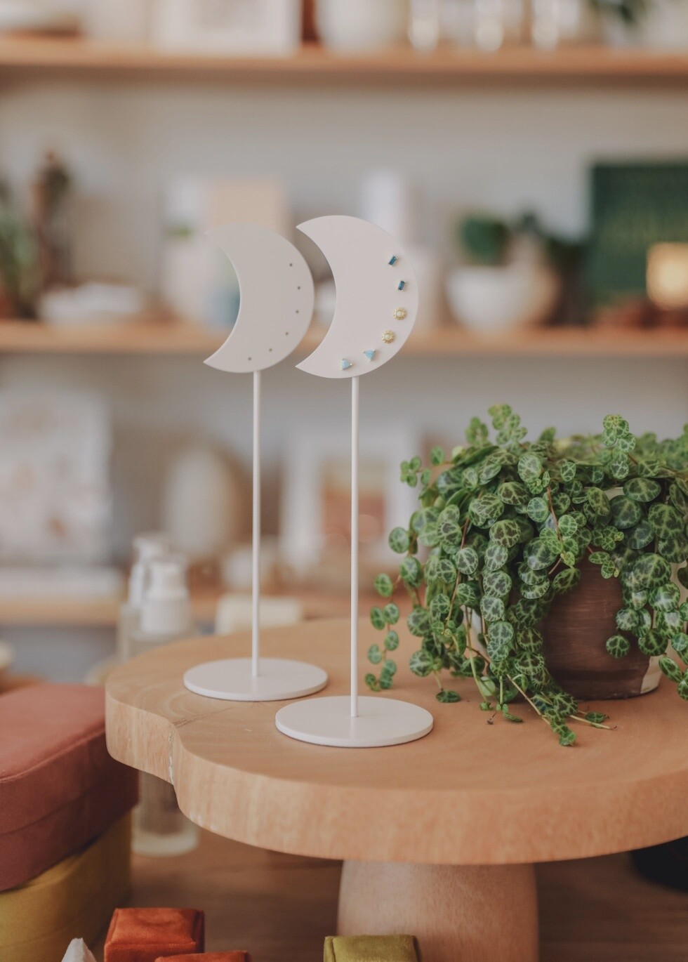 Metal Earring Stand - Half Moon