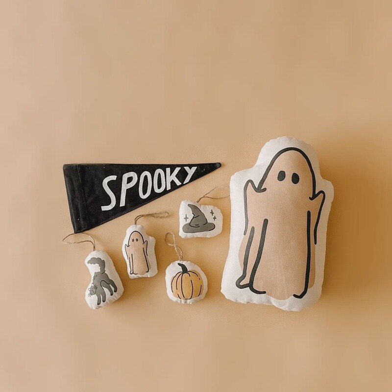 Spooky Pennant