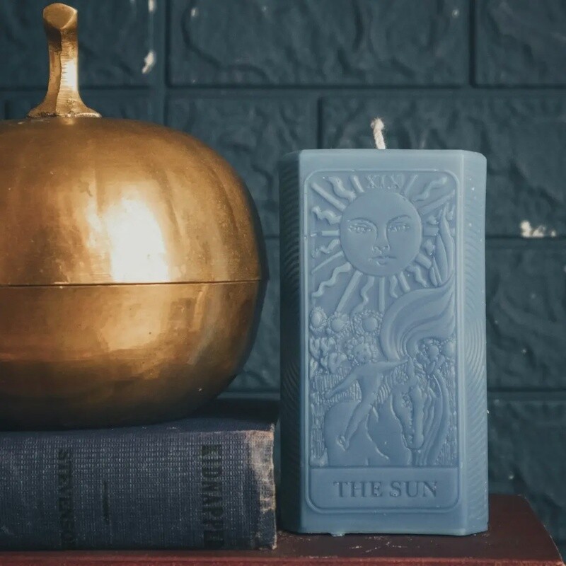 TAROT CANDLE | THE SUN | PILLAR