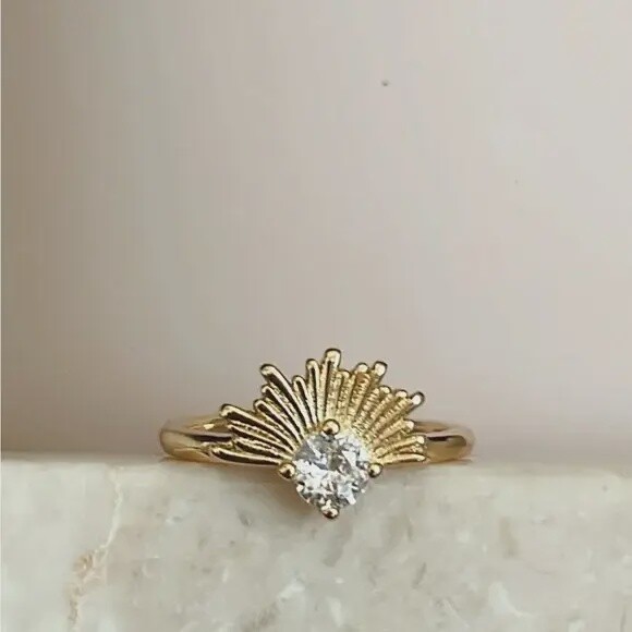 Sun is Shining Ring