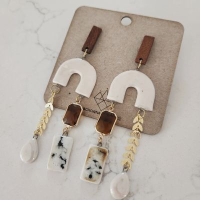 Wood & Pearl Leaf Chain Arch Earrings