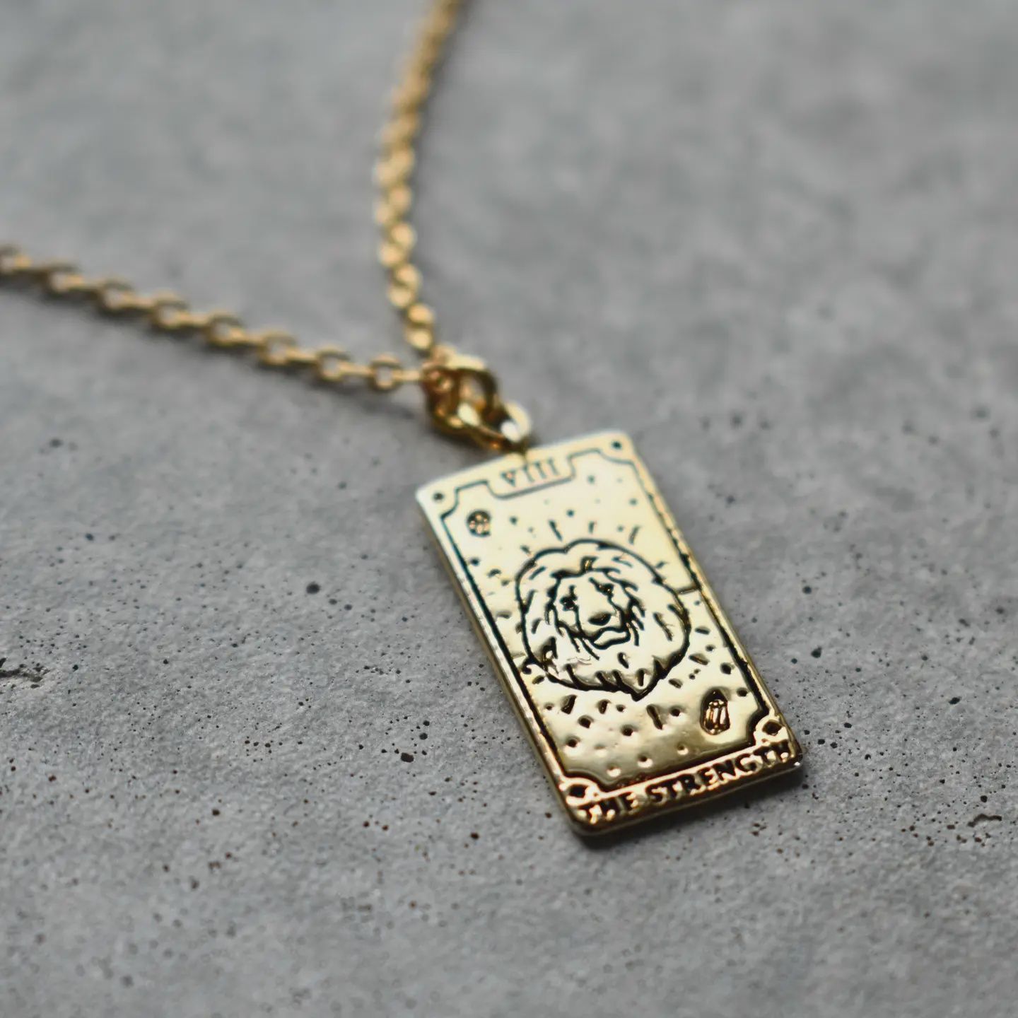 Tarot Card Necklace - the Strength