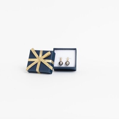 Gold and Diamond Earring