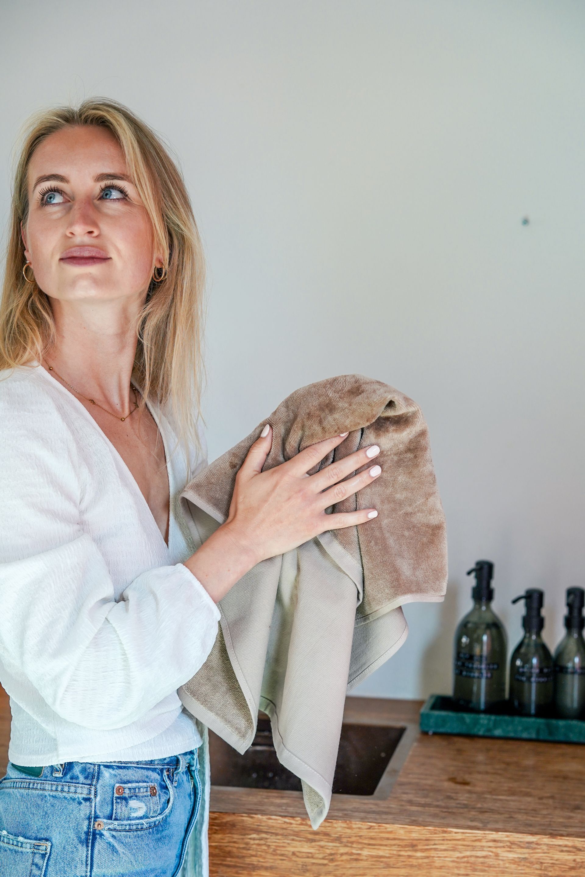 Wellmark Velours handdoek setje 2 stuks ECRU