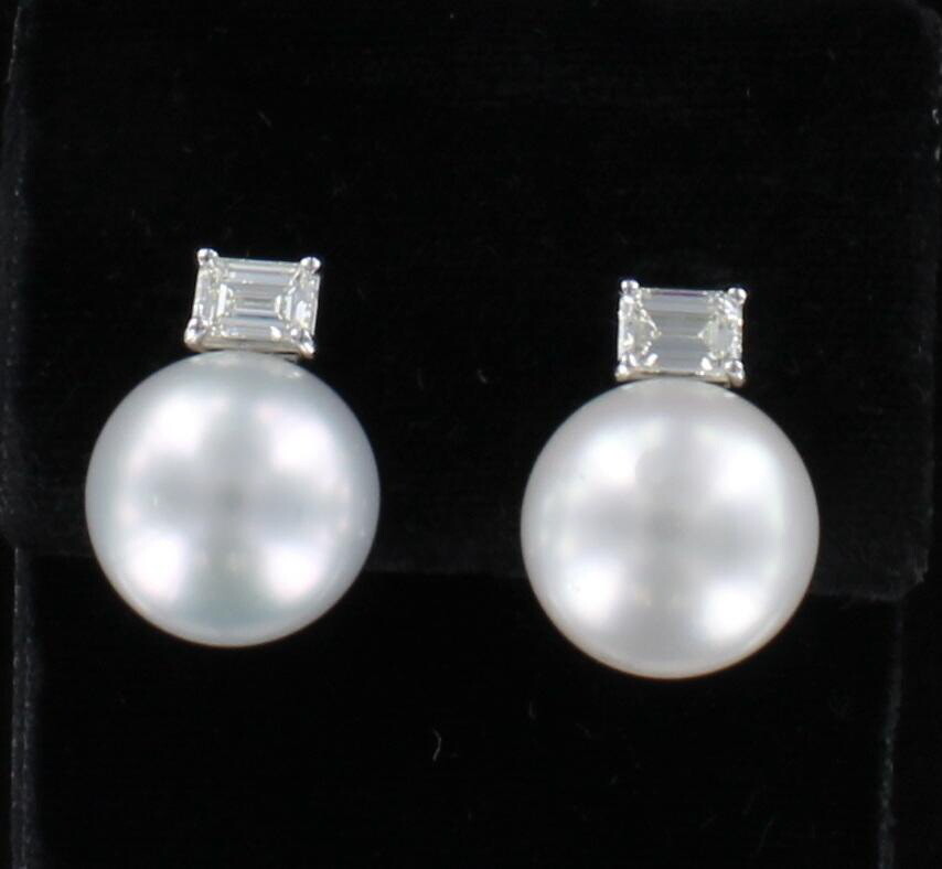 18KT 15.8 MM SOUTH SEA PEARL AND DIAMOND EARRINGS