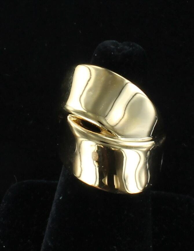 14KT YELLOW GOLD RING