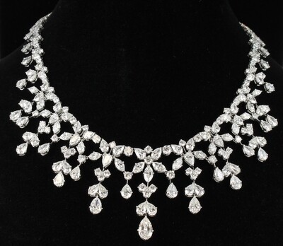 PLATINUM DIAMOND NECKLACE, 65.65 CT TW CIRCA 1960 PLATINUM DIAMOND NECKLACE, 65.65 CT TW CIRCA 1960