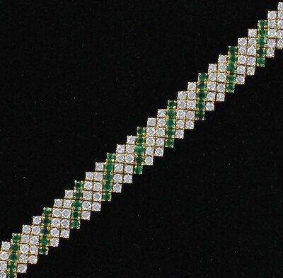 18KT YELLOW GOLD DIAMOND AND EMERALD BRACELET 18KT YELLOW GOLD DIAMOND AND EMERALD BRACELET
