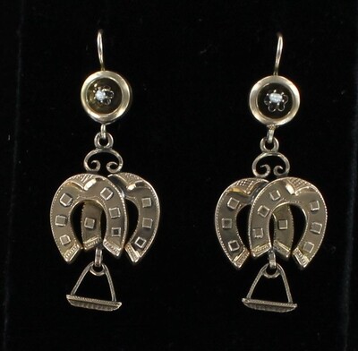 12KT VICTORIAN HORSESHOE EARRINGS CIRCA 1900 12KT VICTORIAN HORSESHOE EARRINGS CIRCA 1900