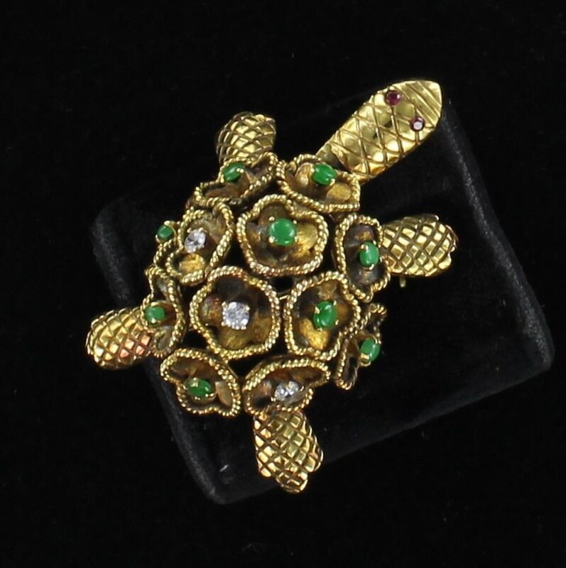 18KTY EMERALD AND DIAMOND TURTLE PIN