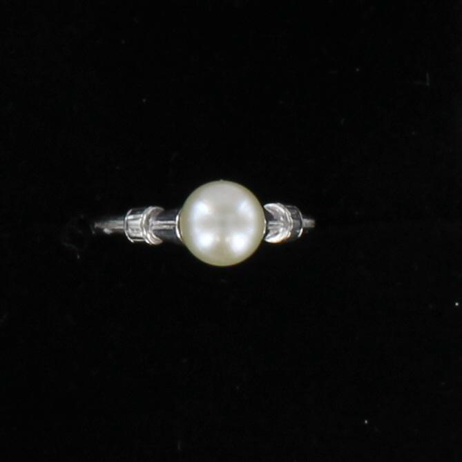 14KT PEARL RING