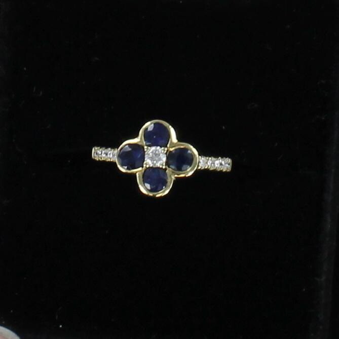 14KTY SAPPHIRE AND DIAMOND RING