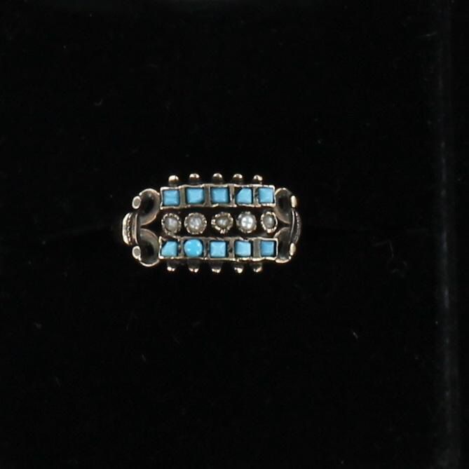 14KTR TURQUOISE AND PEARL RIING CIRCA 1900