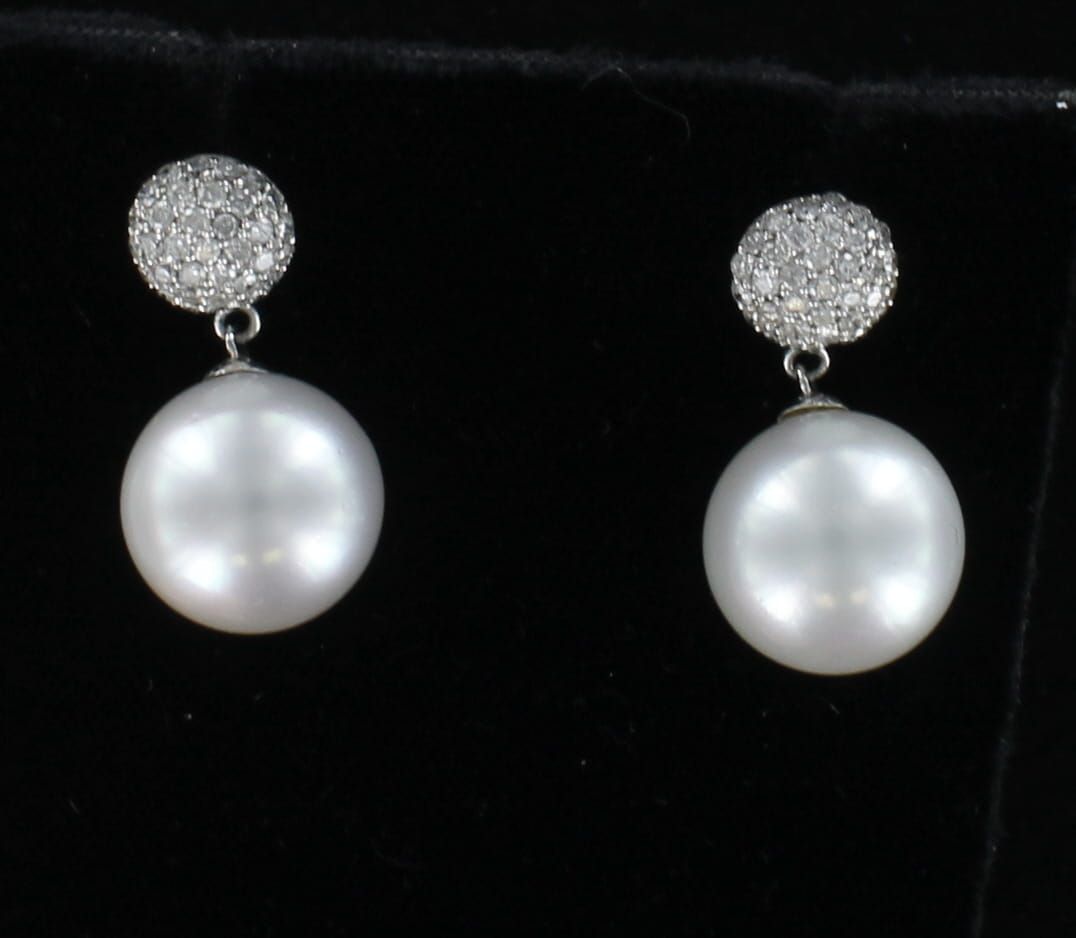 14KTW SOUTH SEA PEARL AND DIAMOND EARRINGS