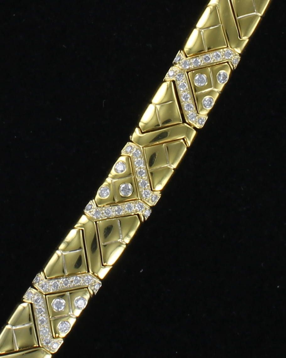 18KTY DIAMOND BRACELET