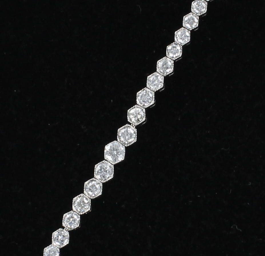 PLATINUM 3.5 CT TW DIAMOND BRACELET