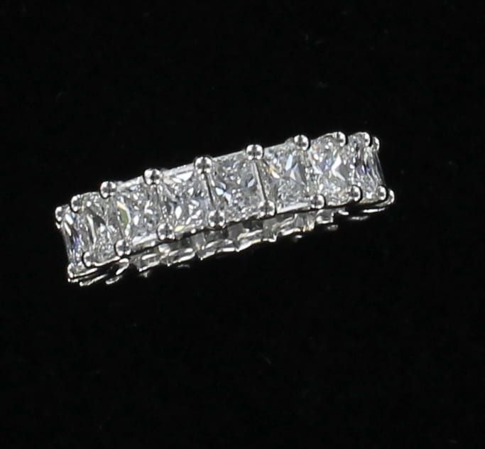 PLATINUM 6.77 CT TW RADIANT CUT DIAMOND ETERNITY BAND, SZ 6