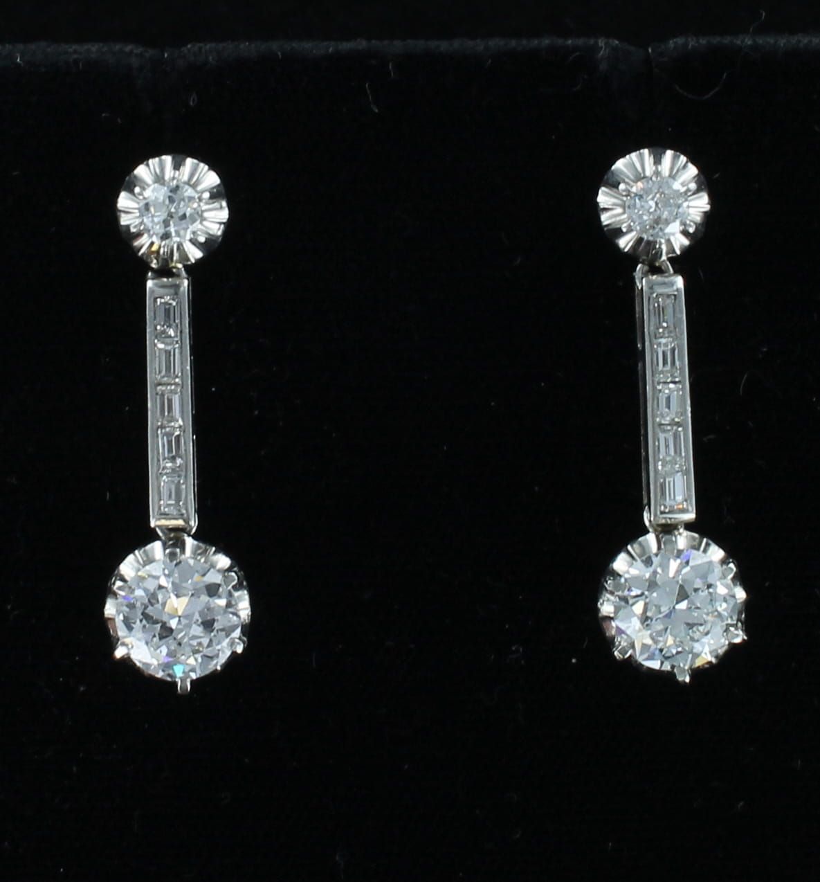 PLATINUM DIAMOND DANGLE EARRINGS