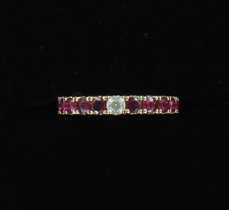 14KTY RUBY WITH DIAMOND RING