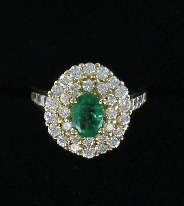14KTY EMERALD WITH DIAMOND RING